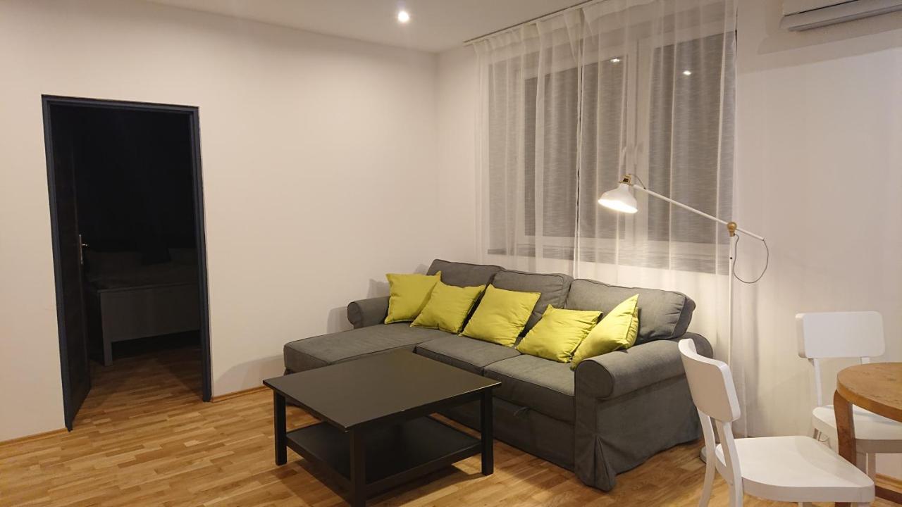 Apartment Nad Stonehenge Dąbrowa Górnicza